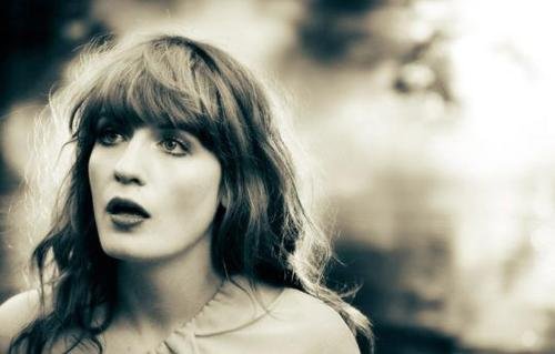 “HOW BIG HOW BLUE HOW BEAUTIFUL”, il nuovo album di FLORENCE + THE MACHINE